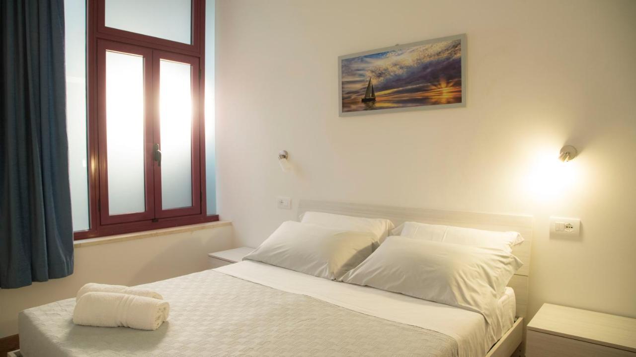 I Suoni Del Mare Apartment Porto San Giorgio Exterior photo
