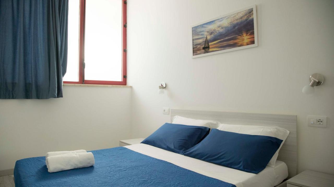 I Suoni Del Mare Apartment Porto San Giorgio Exterior photo