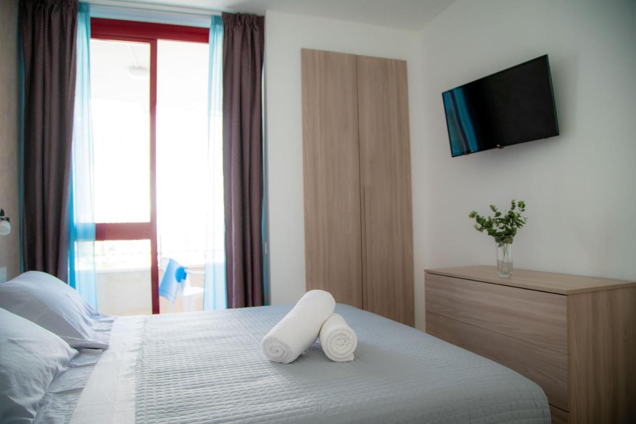 I Suoni Del Mare Apartment Porto San Giorgio Exterior photo